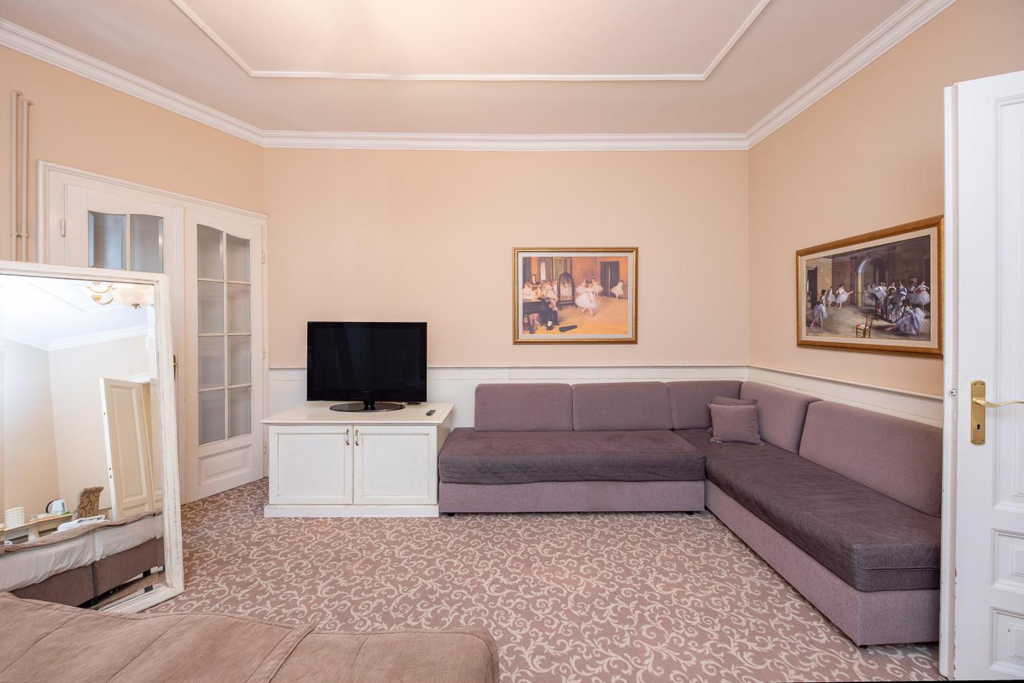 Top Central Rooms Belgrade Exterior photo